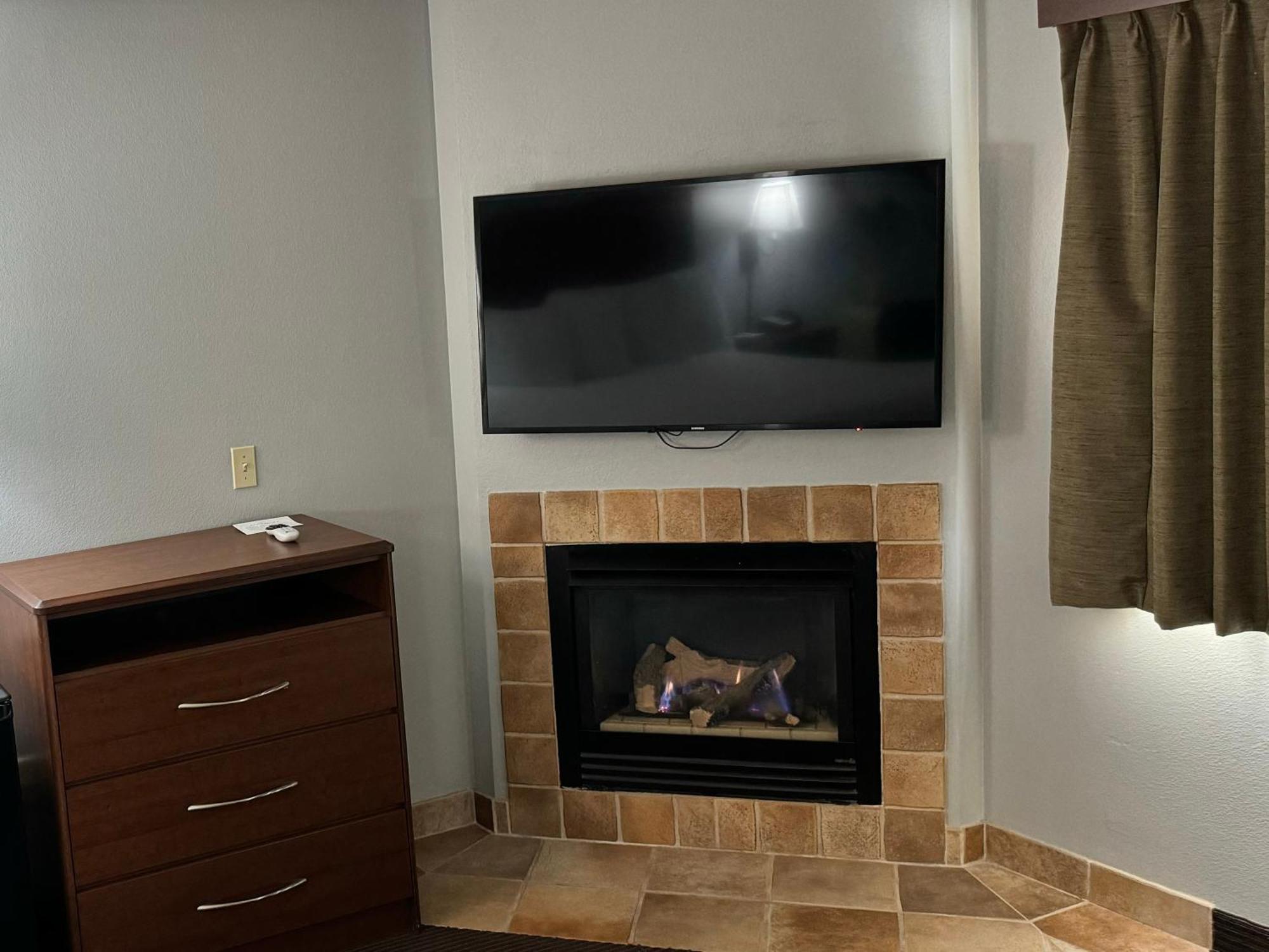 Americinn By Wyndham Stillwater Extérieur photo